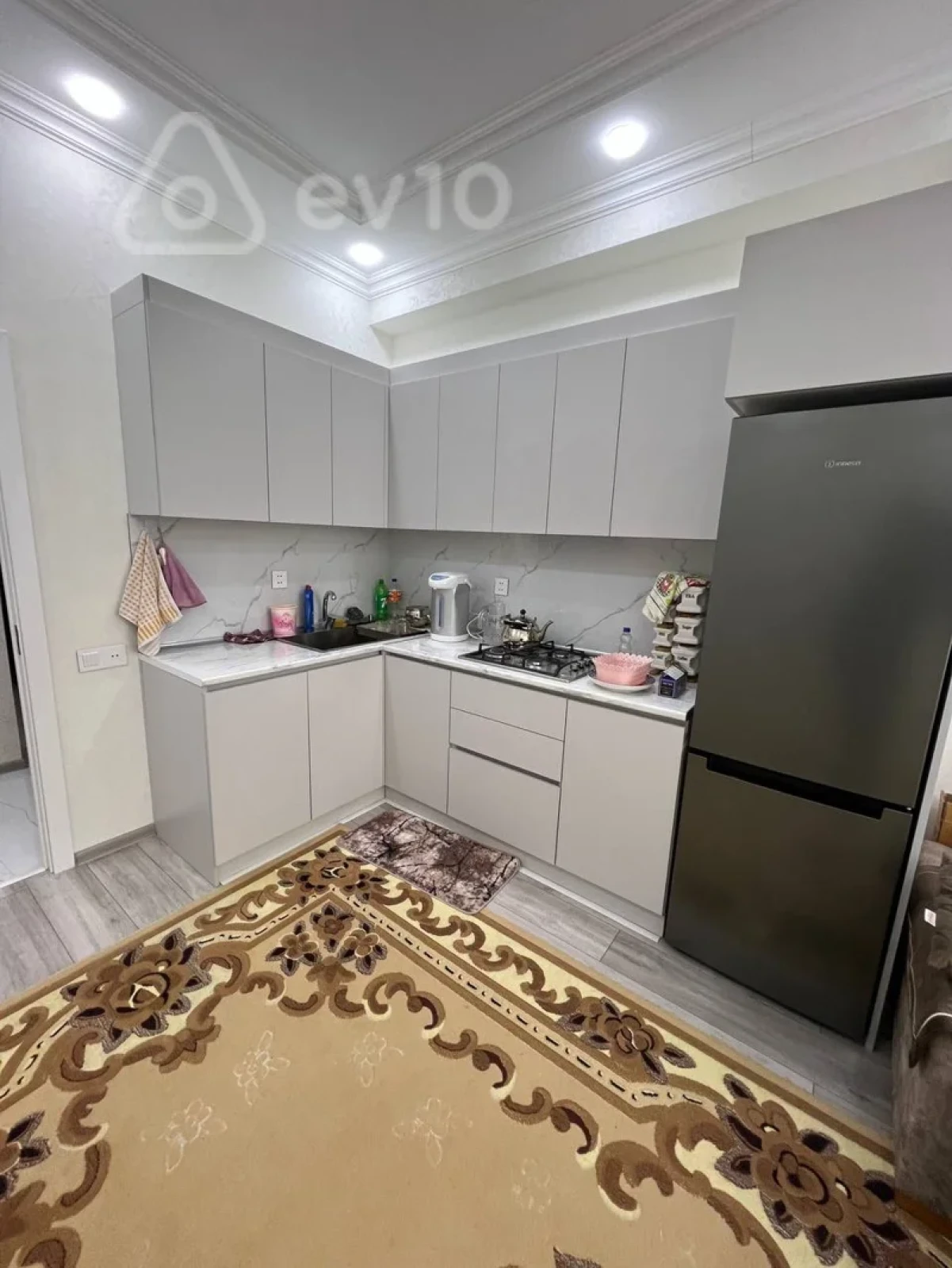 Satılır 2 otaqlı yeni tikili 55 m²