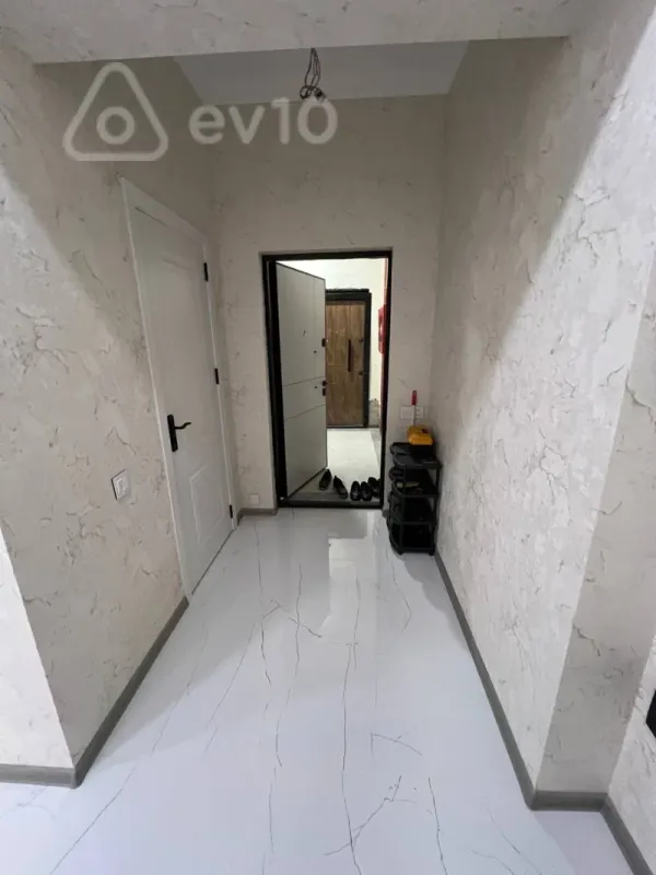 Satılır 2 otaqlı yeni tikili 55 m²