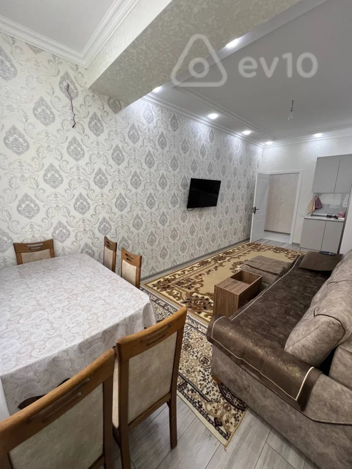 Satılır 2 otaqlı yeni tikili 55 m²