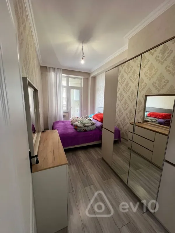Satılır 2 otaqlı yeni tikili 55 m²