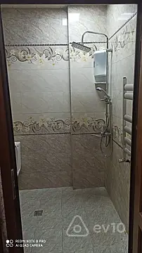 Kirayə verilir 2 otaqlı yeni tikili 68 m²