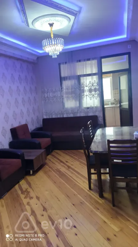 Kirayə verilir 2 otaqlı yeni tikili 68 m²