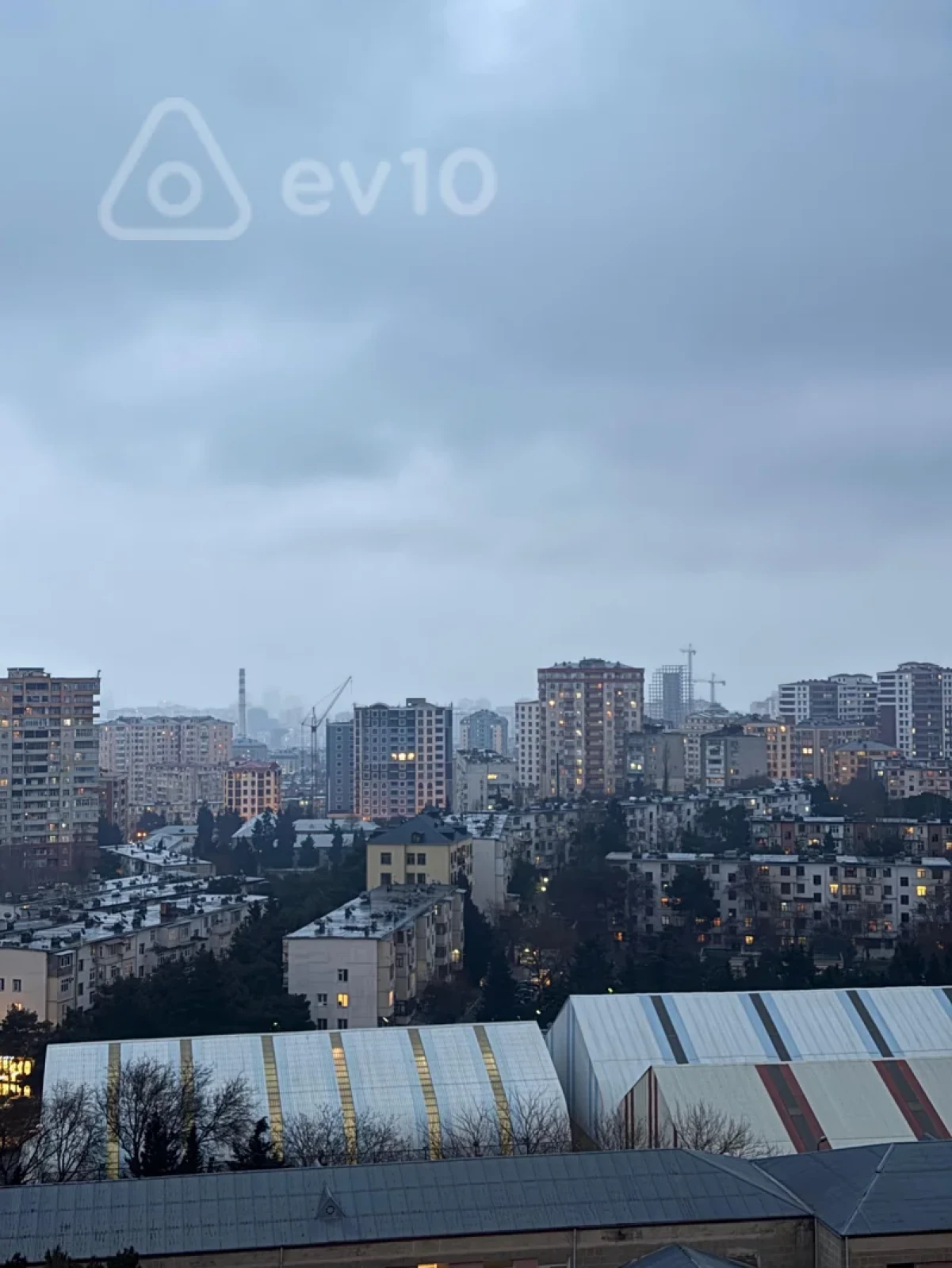Kirayə verilir 2 otaqlı yeni tikili 70 m²