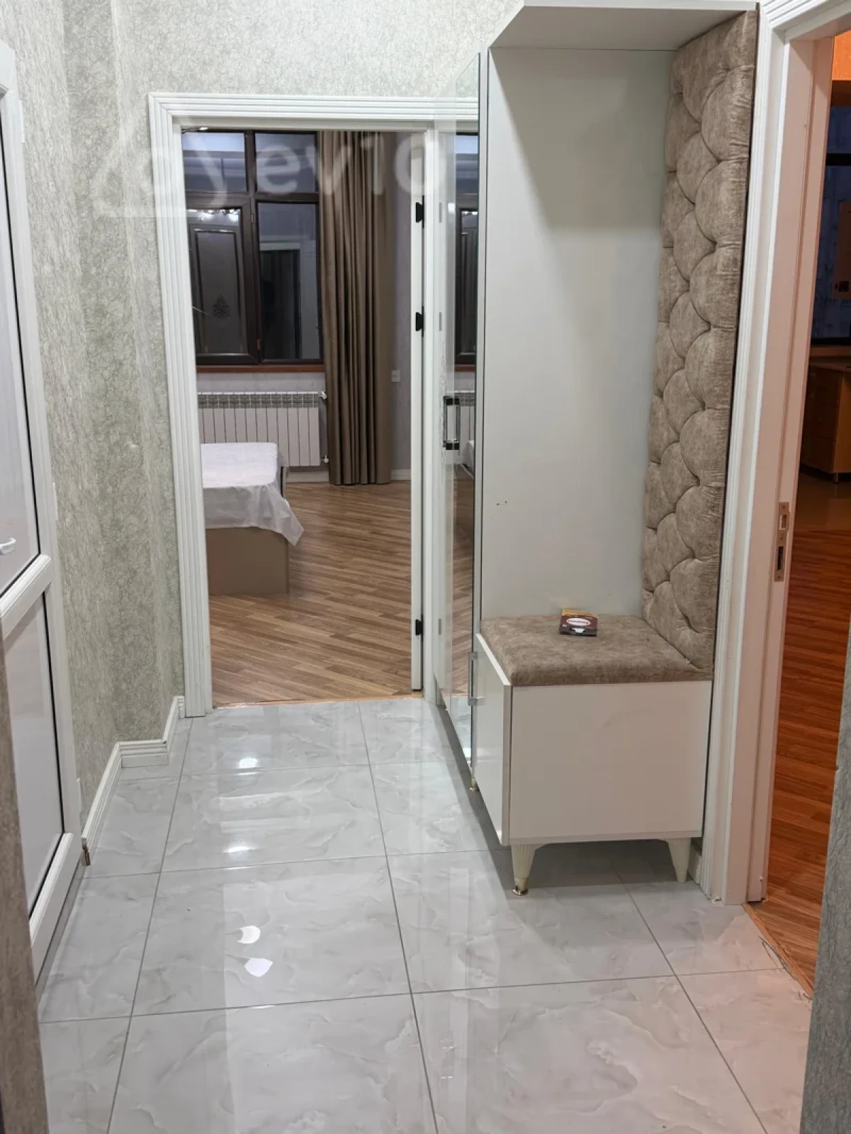 Kirayə verilir 2 otaqlı yeni tikili 70 m²