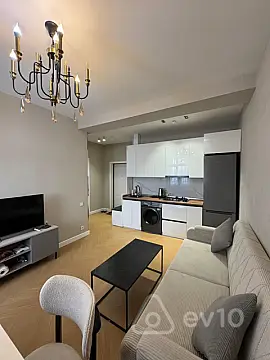 Kirayə verilir 2 otaqlı yeni tikili 54 m²