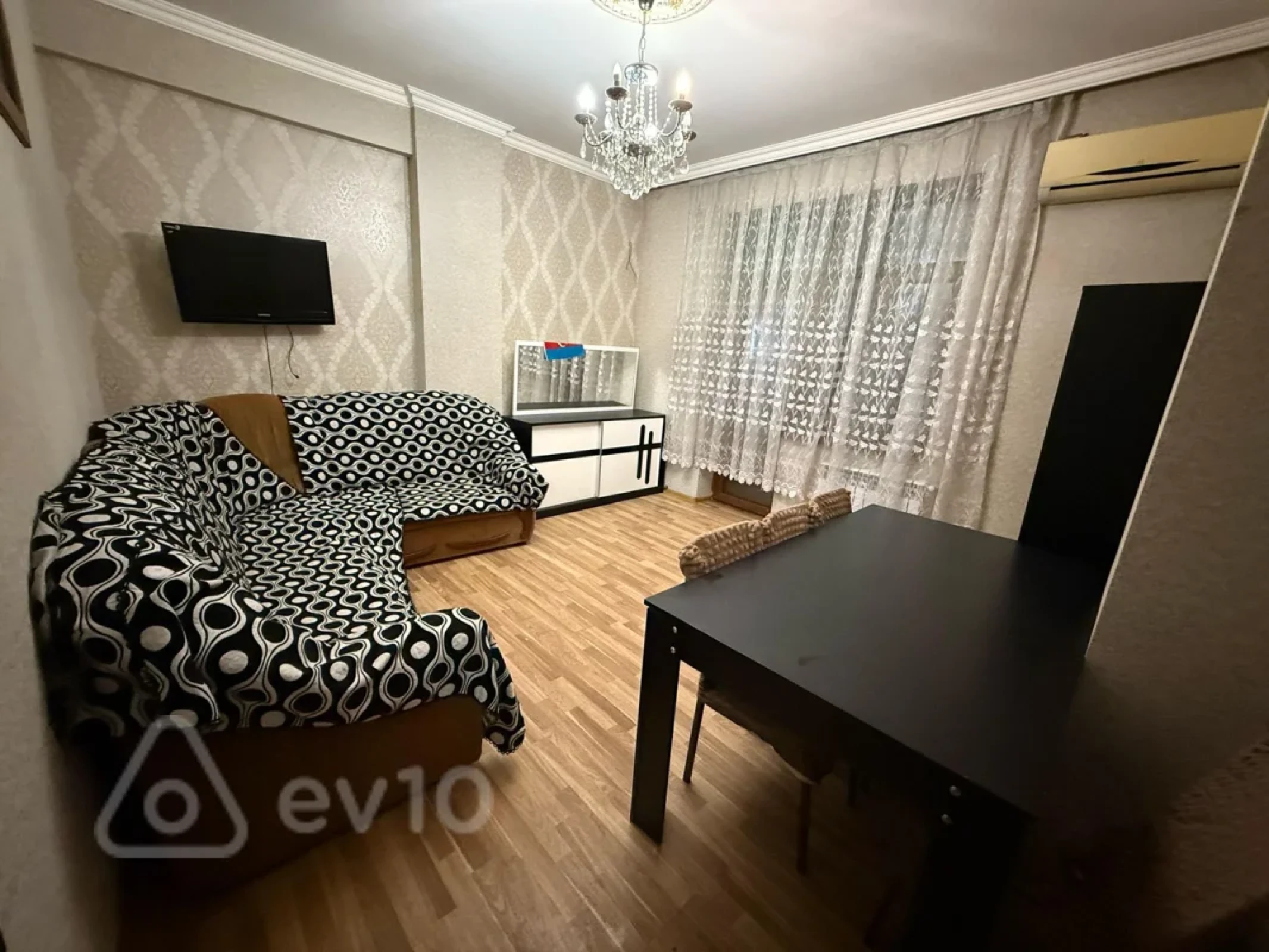 Kirayə verilir 2 otaqlı yeni tikili 60 m²