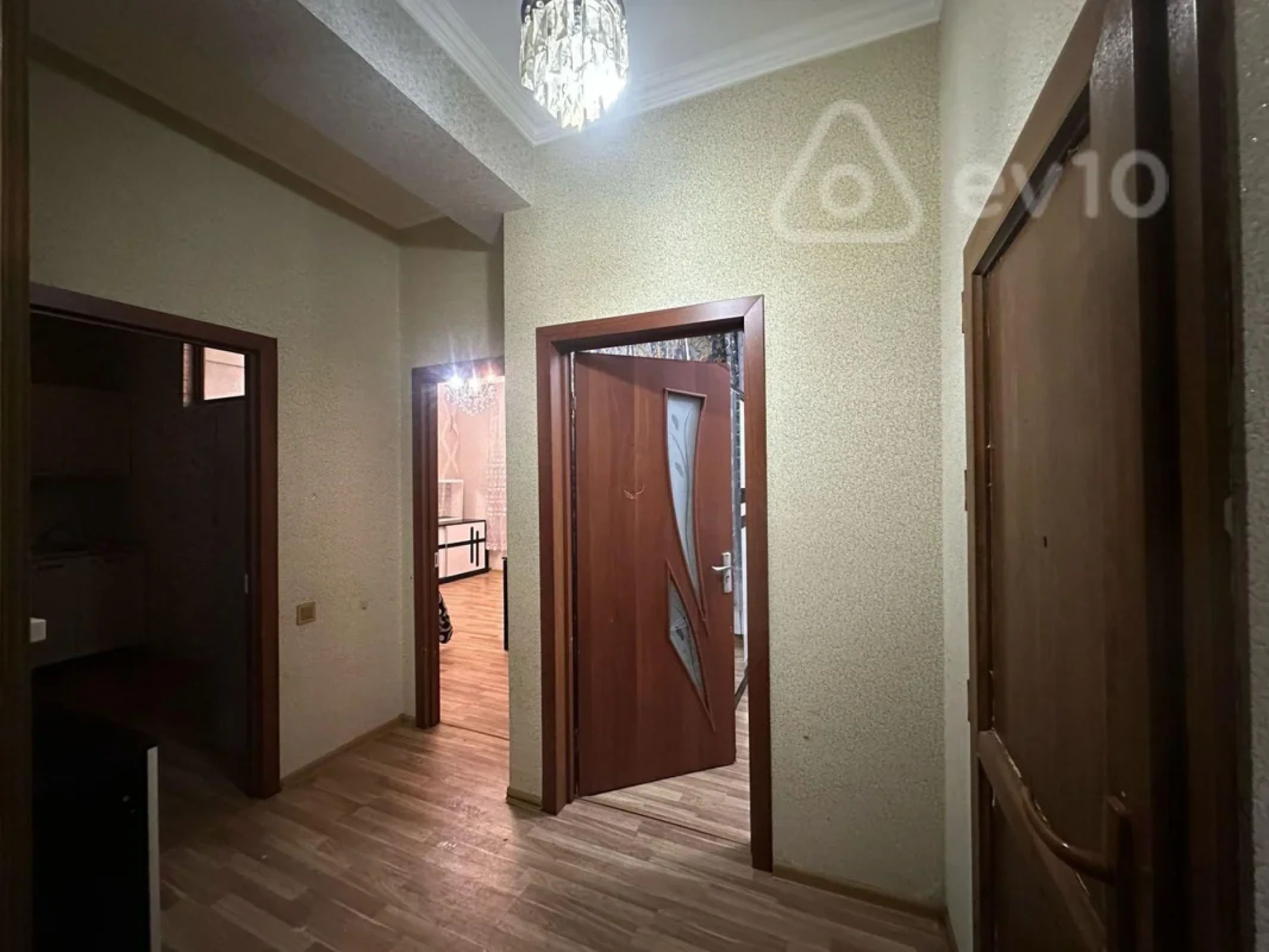 Kirayə verilir 2 otaqlı yeni tikili 60 m²