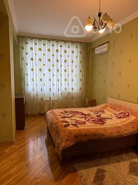 Kirayə verilir 3 otaqlı yeni tikili 130 m²