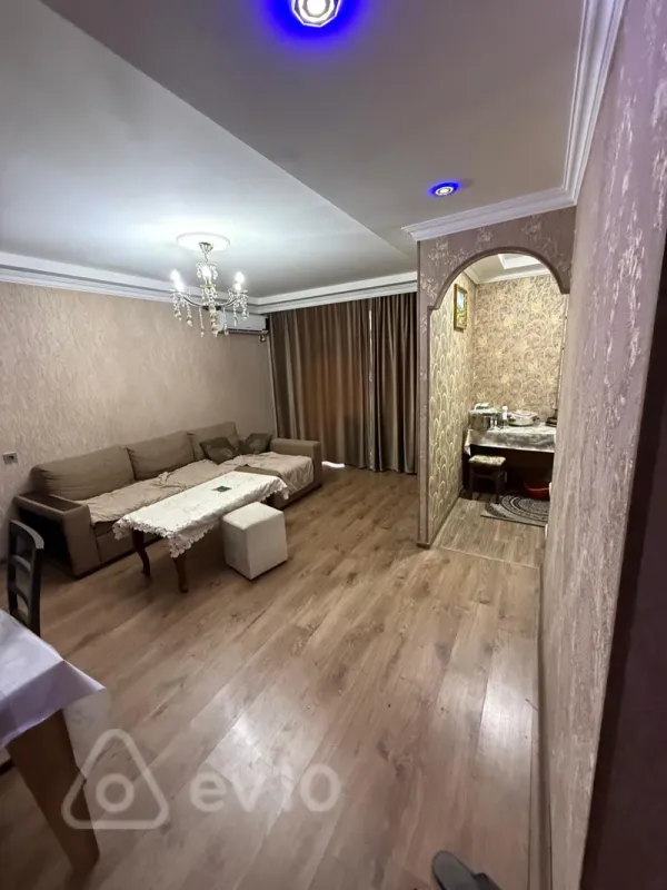Kirayə verilir 2 otaqlı yeni tikili 69 m²