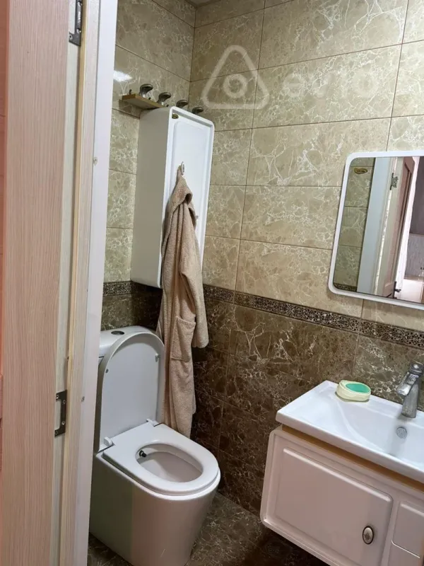 Satılır 6 otaqlı həyət evi 280 m²