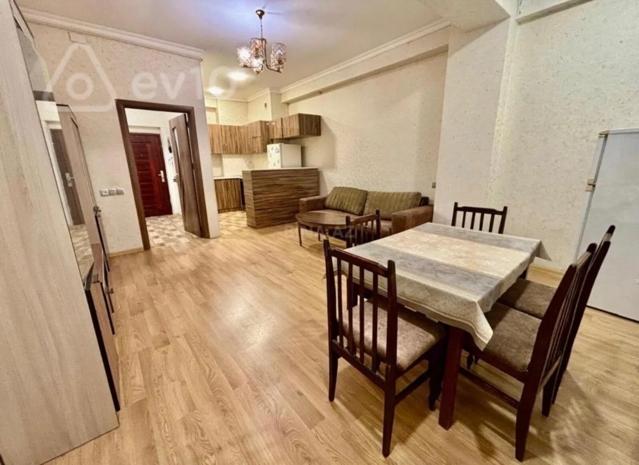 Kirayə verilir 2 otaqlı yeni tikili 56 m²