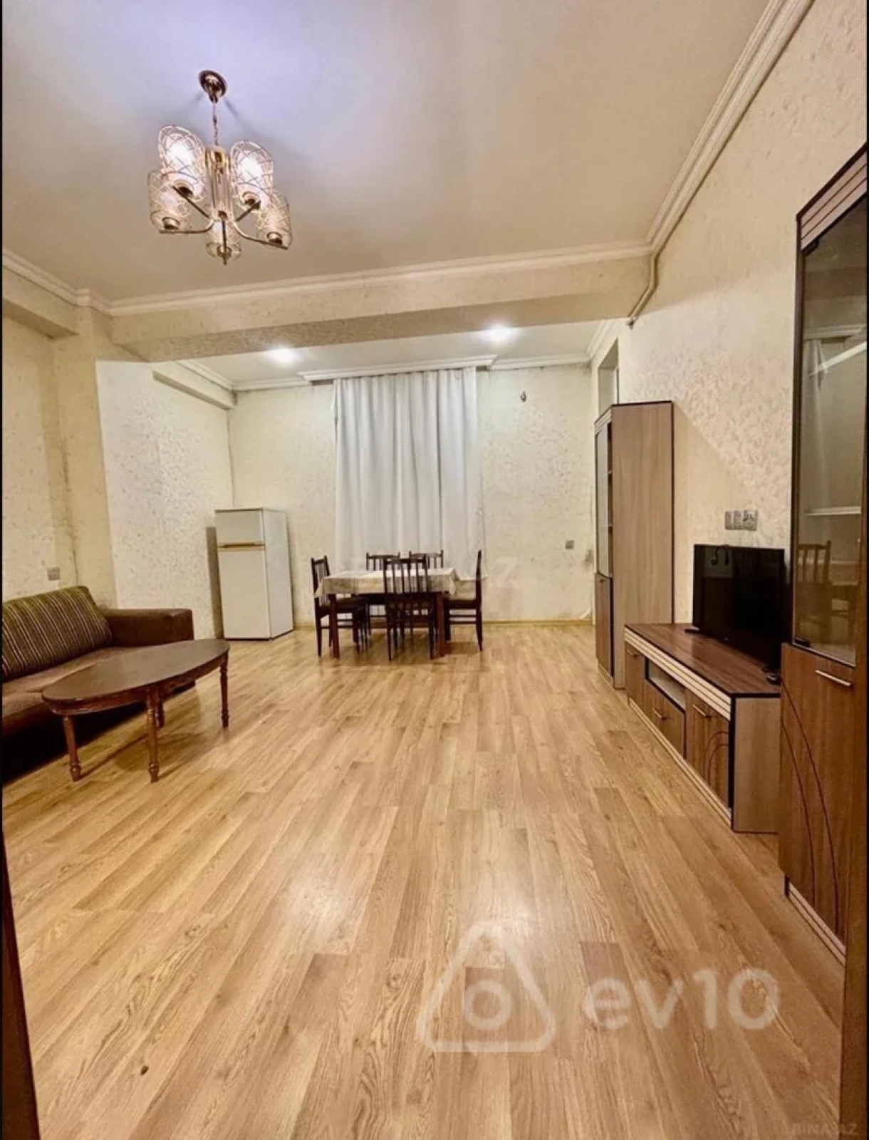 Kirayə verilir 2 otaqlı yeni tikili 56 m²