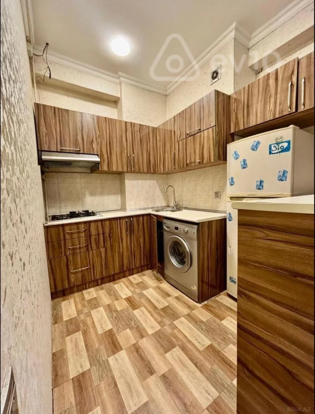 Kirayə verilir 2 otaqlı yeni tikili 56 m²