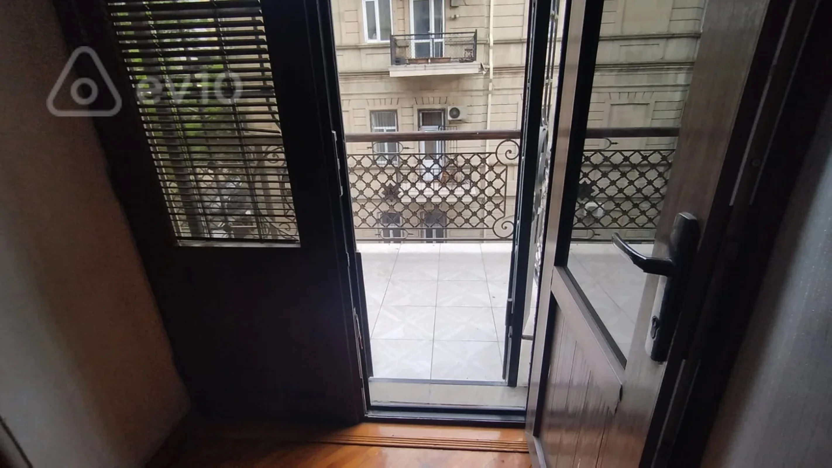 Kirayə verilir 1 otaqlı köhnə tikili 50 m²