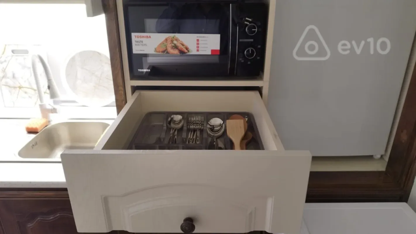 Kirayə verilir 1 otaqlı köhnə tikili 50 m²