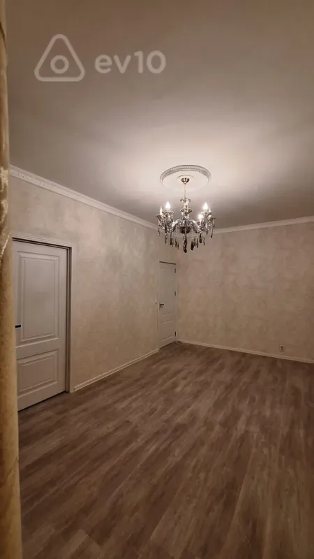 Satılır 2 otaqlı köhnə tikili 37 m²