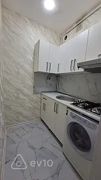 Satılır 2 otaqlı köhnə tikili 37 m²