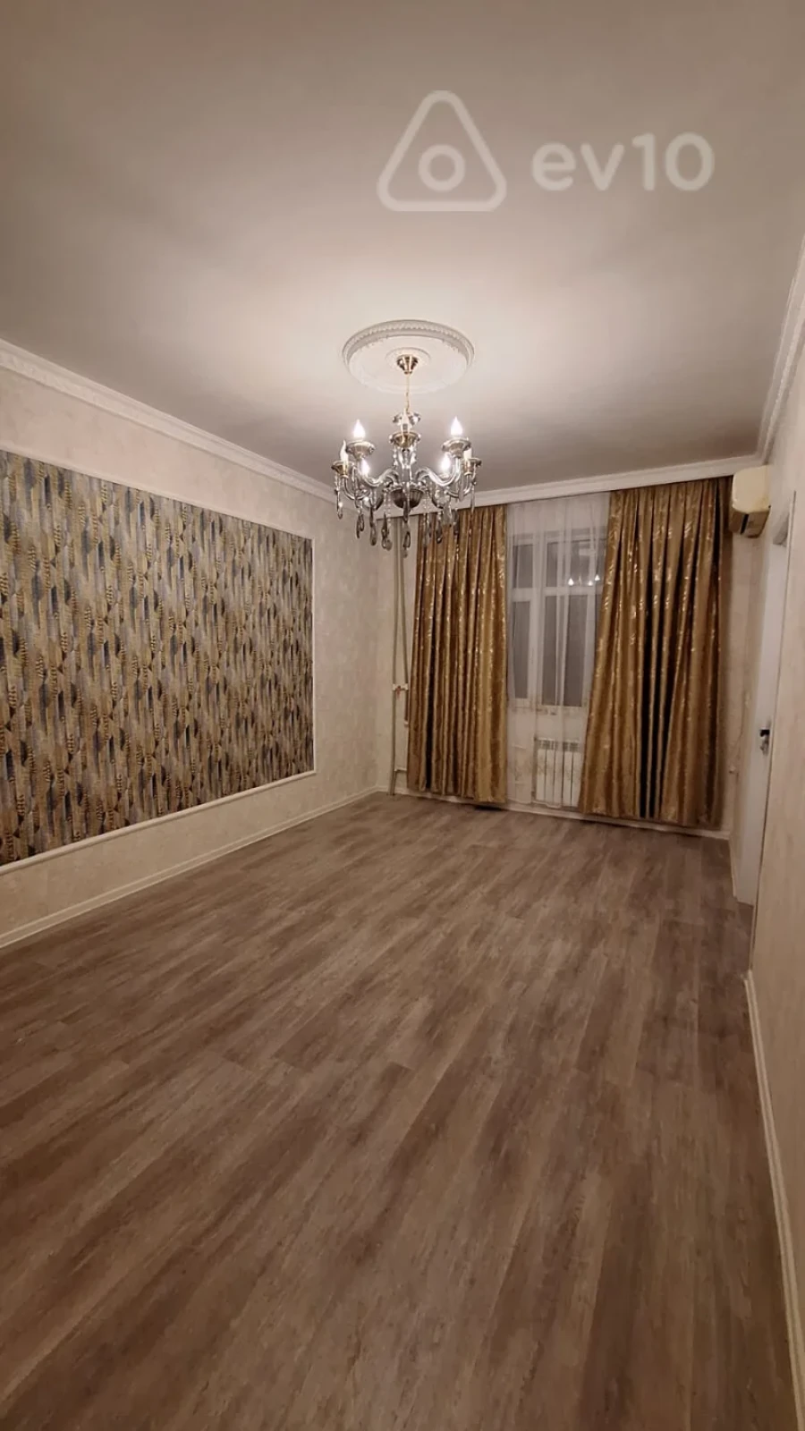 Satılır 2 otaqlı köhnə tikili 37 m²