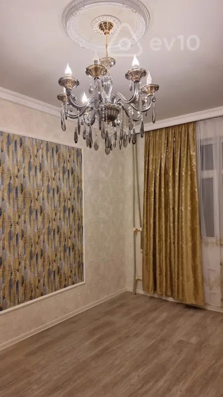 Satılır 2 otaqlı köhnə tikili 37 m²