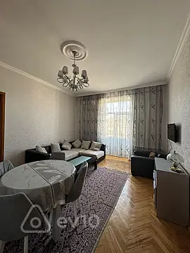 Kirayə verilir 3 otaqlı köhnə tikili 75 m²