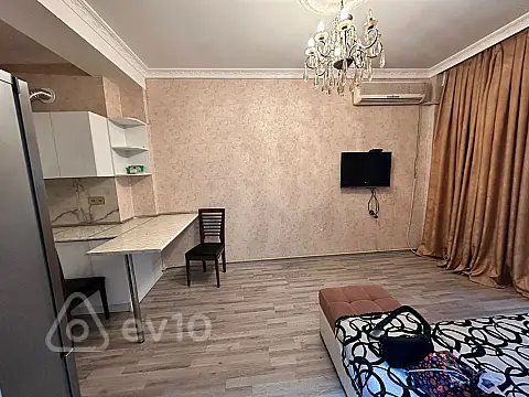 Kirayə verilir 2 otaqlı yeni tikili 58 m²