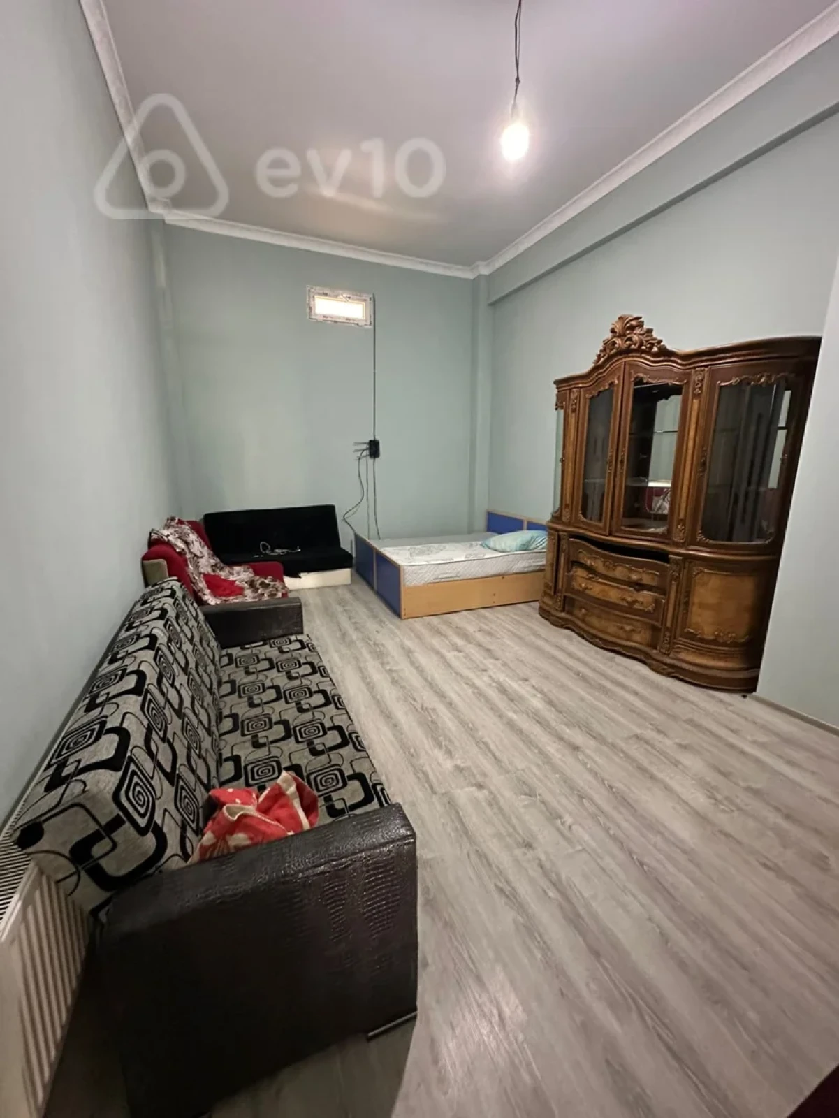 Kirayə verilir 2 otaqlı yeni tikili 70 m²
