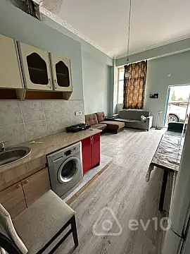 Kirayə verilir 2 otaqlı yeni tikili 70 m²