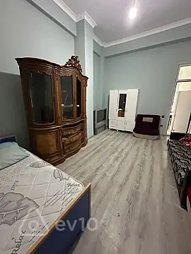 Kirayə verilir 2 otaqlı yeni tikili 70 m²