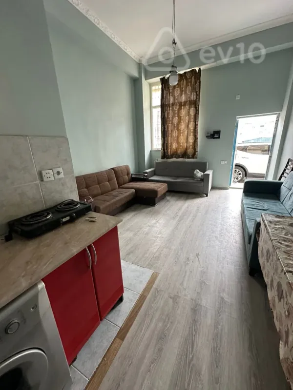 Kirayə verilir 2 otaqlı yeni tikili 70 m²