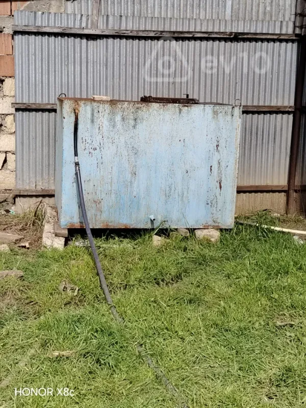 Satılır 4 otaqlı həyət evi 12.9 m²