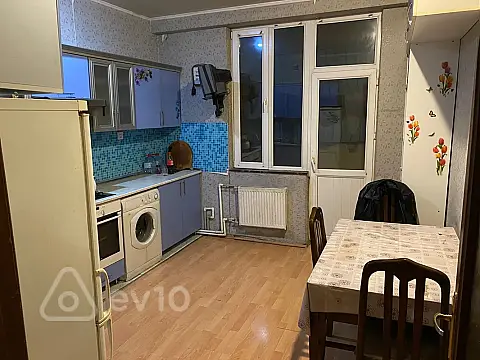 Kirayə verilir 3 otaqlı yeni tikili 110 m²