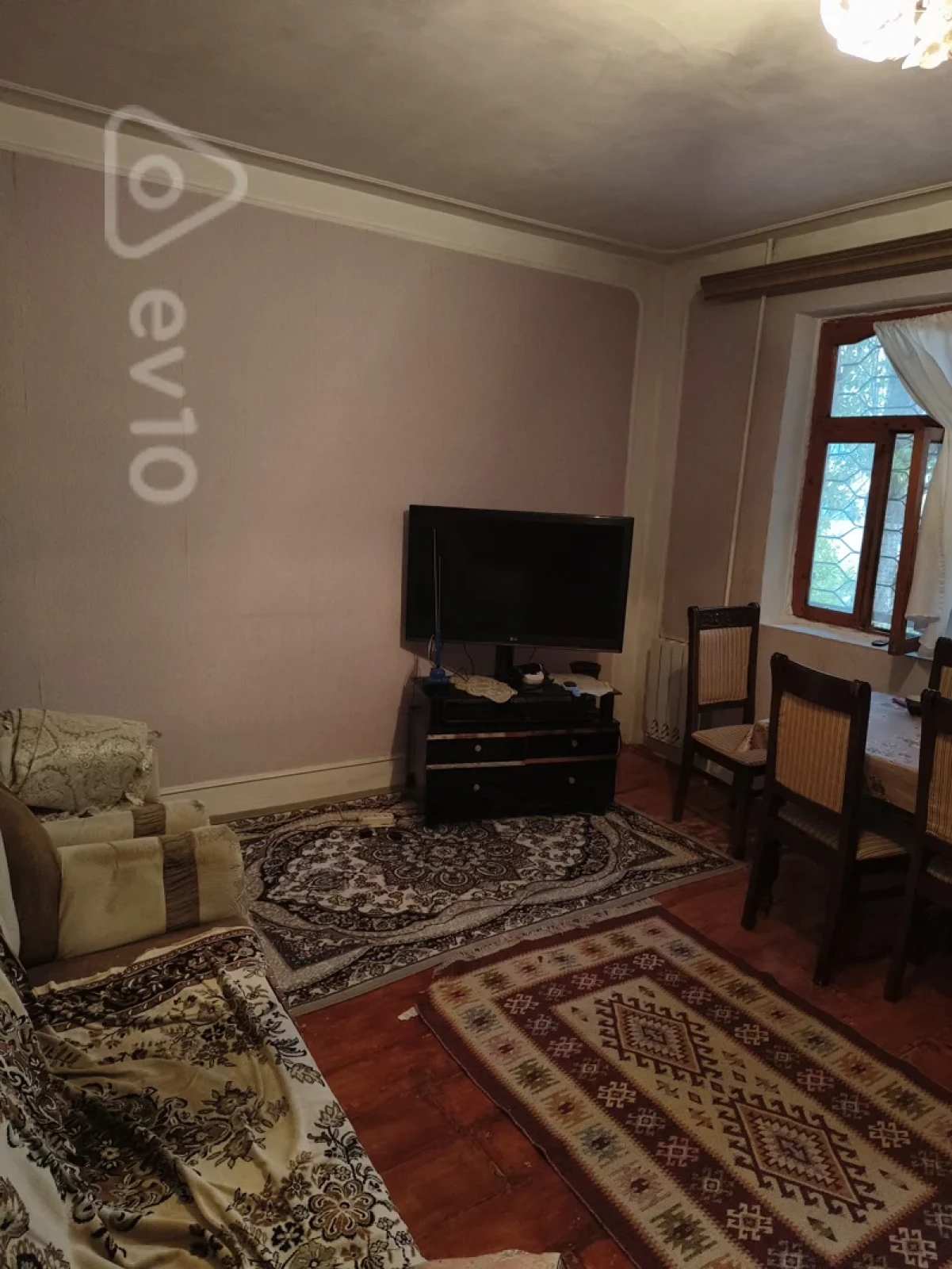 Satılır 2 otaqlı köhnə tikili 45 m²