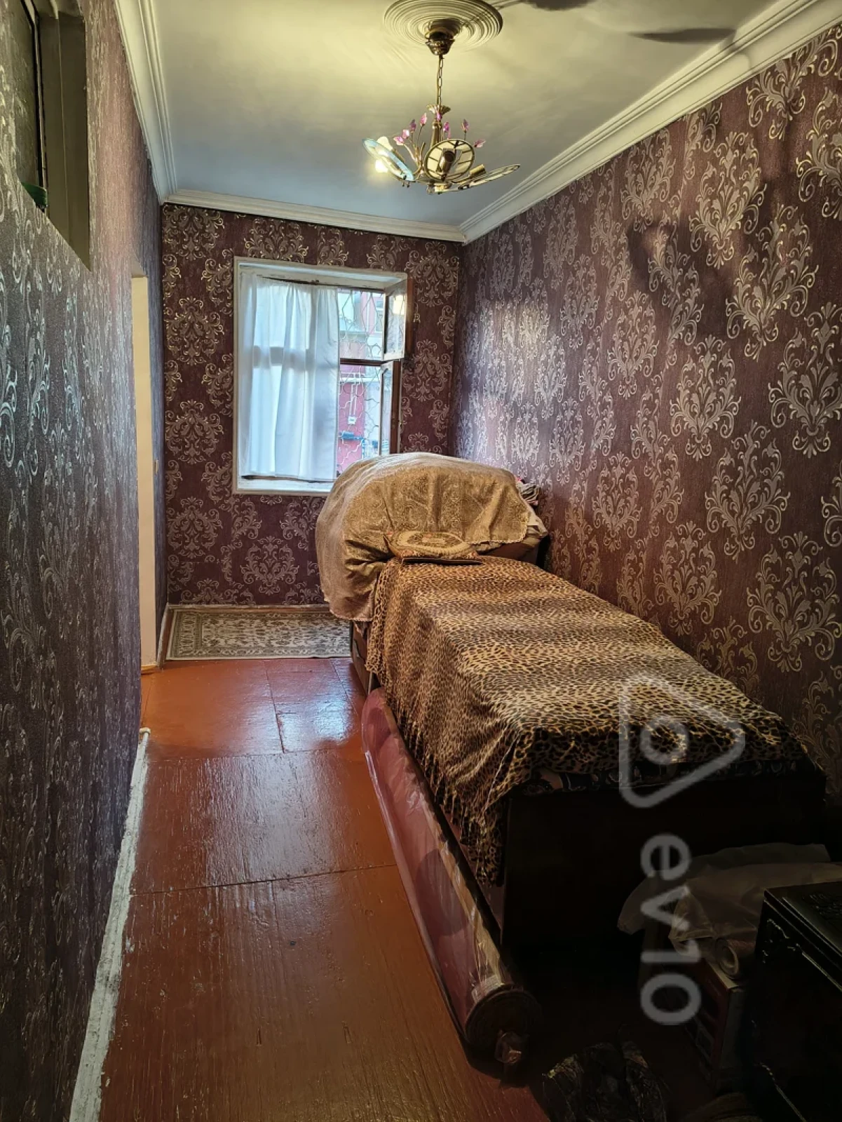 Satılır 2 otaqlı köhnə tikili 45 m²