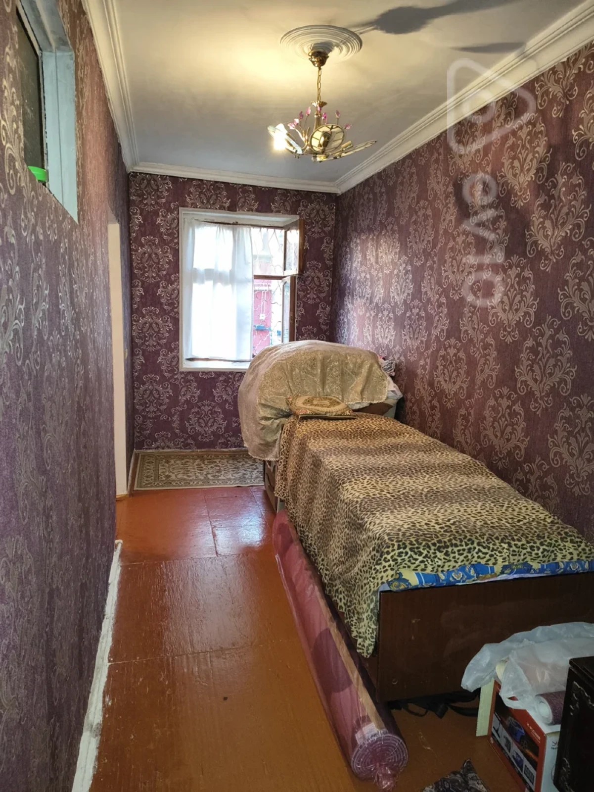 Satılır 2 otaqlı köhnə tikili 45 m²