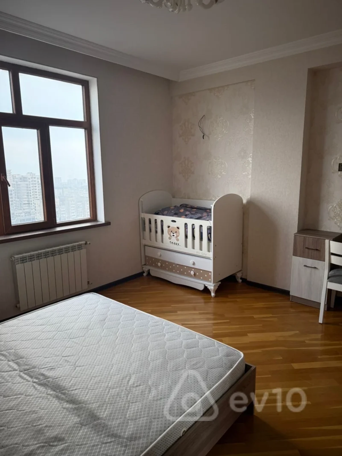 Kirayə verilir 3 otaqlı yeni tikili 114 m²