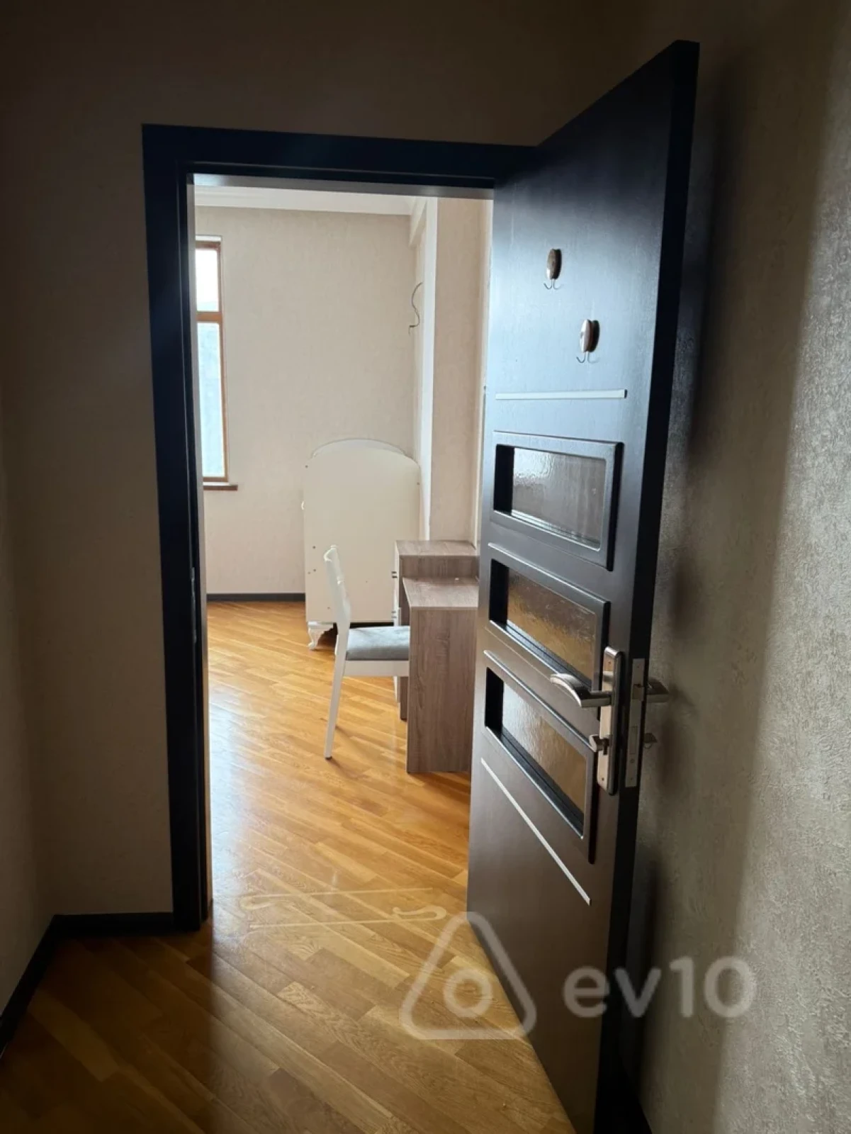 Kirayə verilir 3 otaqlı yeni tikili 114 m²