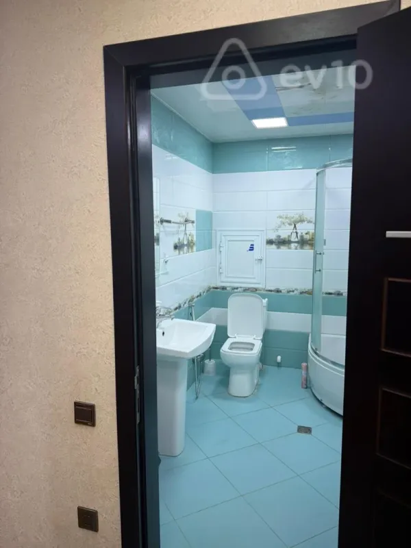 Kirayə verilir 3 otaqlı yeni tikili 114 m²