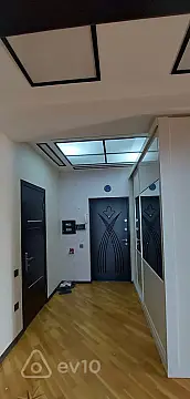 Kirayə verilir 3 otaqlı yeni tikili 114 m²