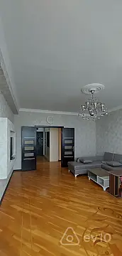 Kirayə verilir 3 otaqlı yeni tikili 114 m²