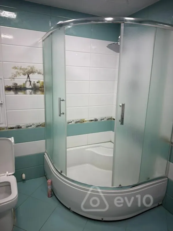 Kirayə verilir 3 otaqlı yeni tikili 114 m²