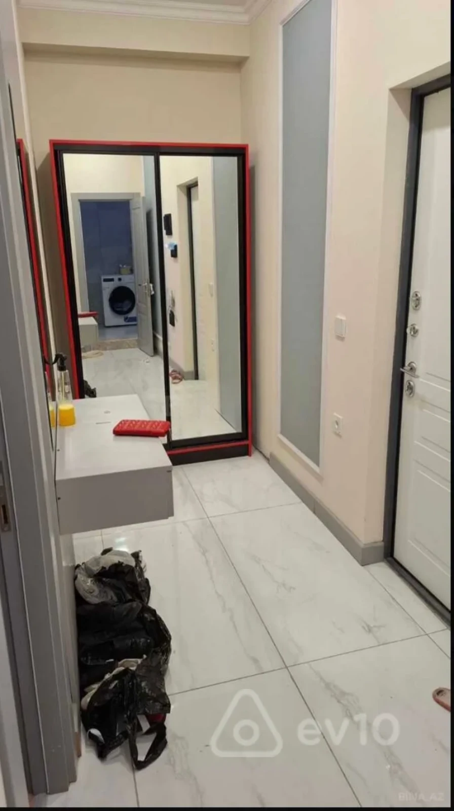 Kirayə verilir 2 otaqlı yeni tikili 70 m²