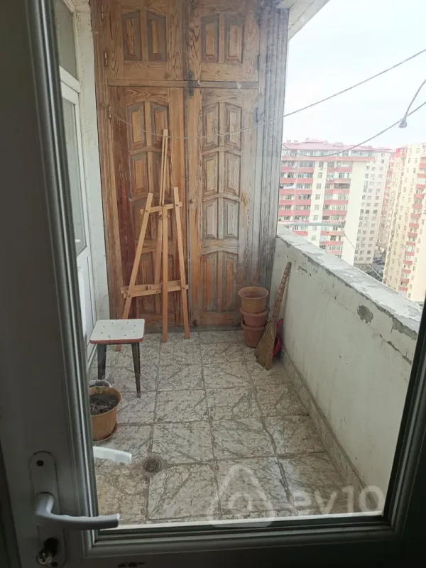 Kirayə verilir 2 otaqlı yeni tikili 75 m²