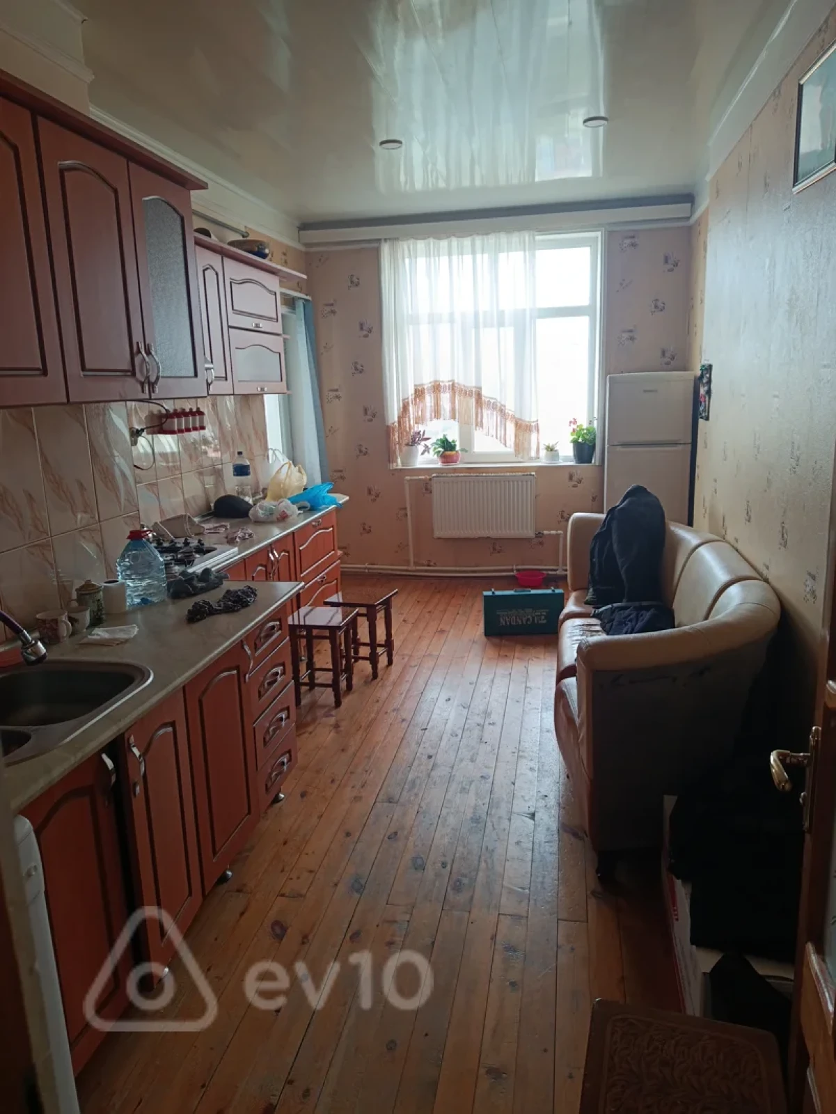 Kirayə verilir 2 otaqlı yeni tikili 75 m²