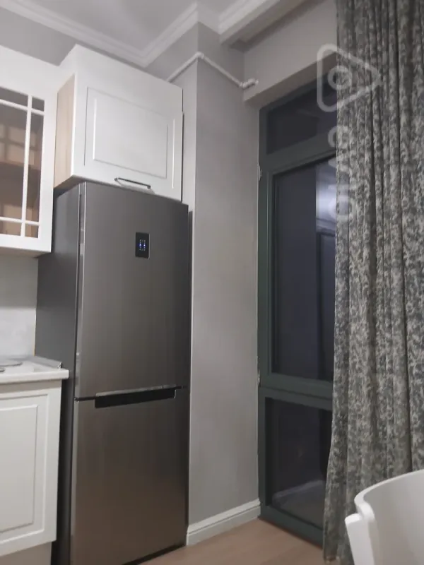 Satılır 2 otaqlı yeni tikili 60 m²