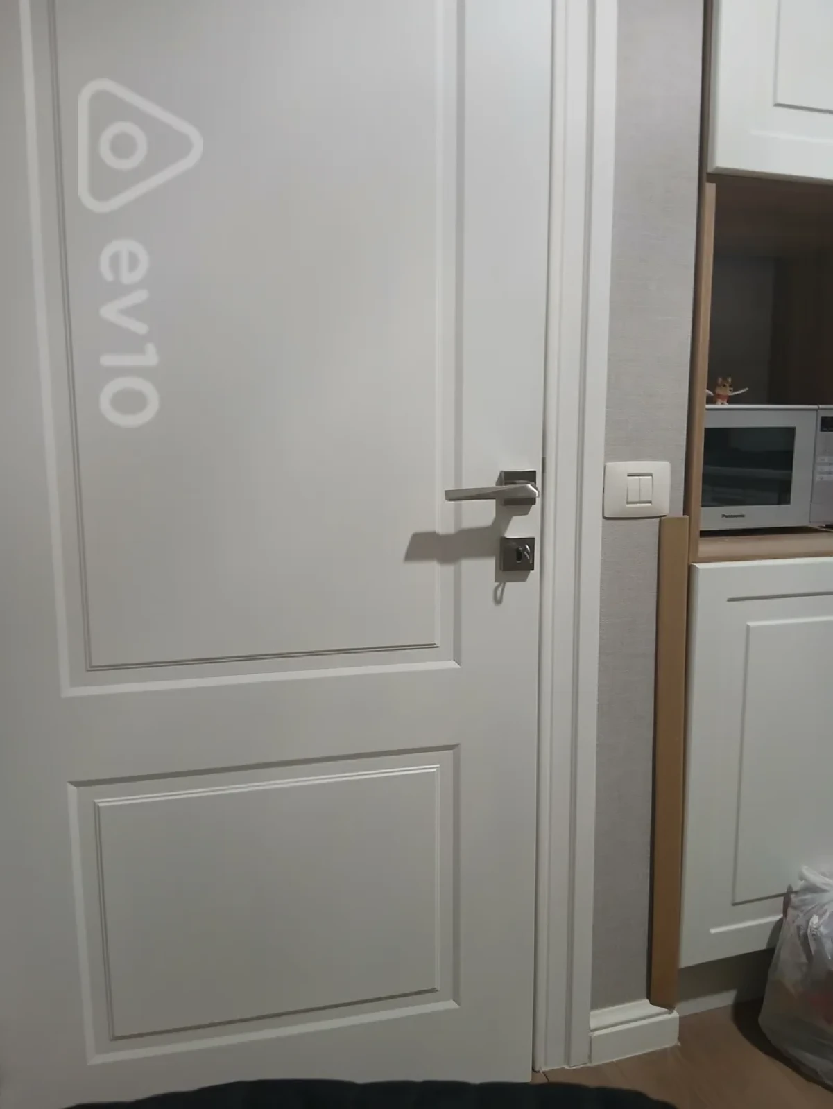 Satılır 2 otaqlı yeni tikili 60 m²