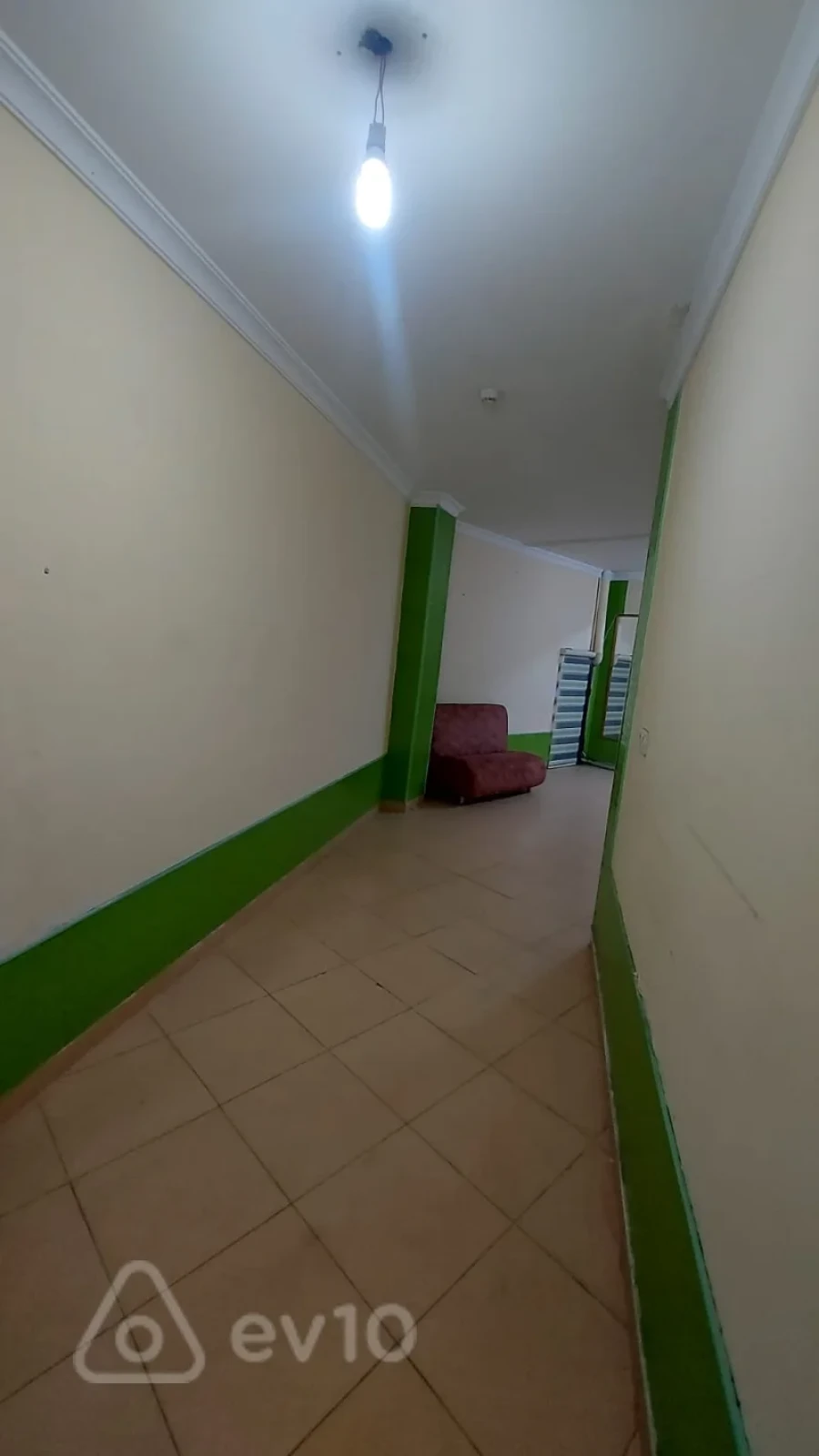 Kirayə verilir mənzil 100 m²