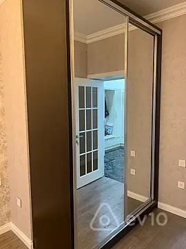 Kirayə verilir 2 otaqlı yeni tikili 65 m²