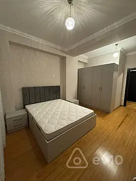 Kirayə verilir 3 otaqlı yeni tikili 100 m²