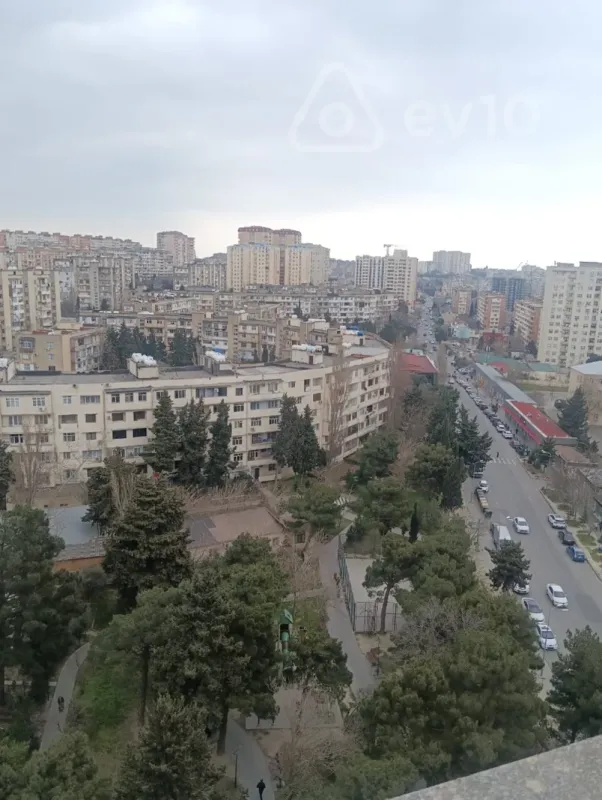 Satılır 3 otaqlı yeni tikili 105 m²