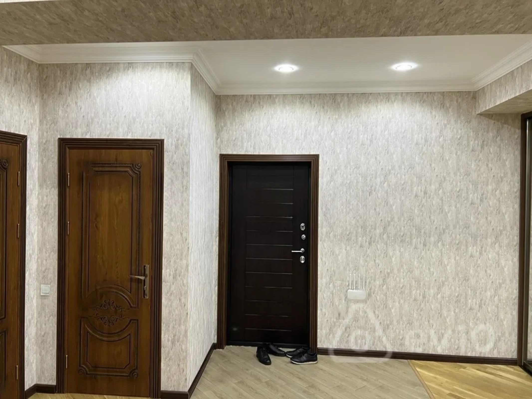 Kirayə verilir 2 otaqlı yeni tikili 90 m²
